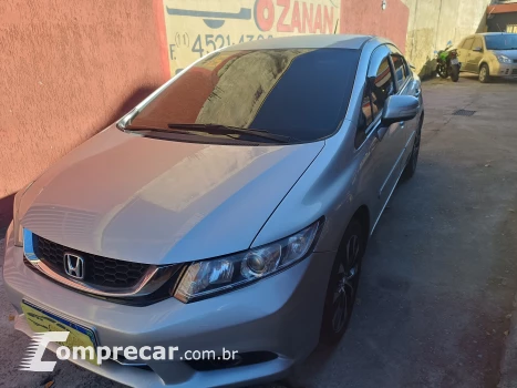 Honda CIVIC 2.0 LXR 16V 4 portas