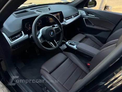 X1 2.0 16V Turbo Gasolina Sdrive20i M Sport Steptronic