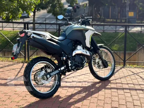 XTZ 250 LANDER