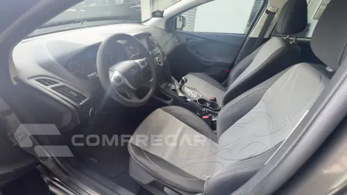 FOCUS 1.6 S Sedan 16V