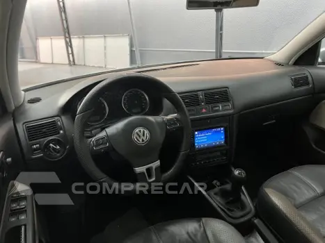GOLF - 1.6 MI SPORTLINE 8V 4P MANUAL