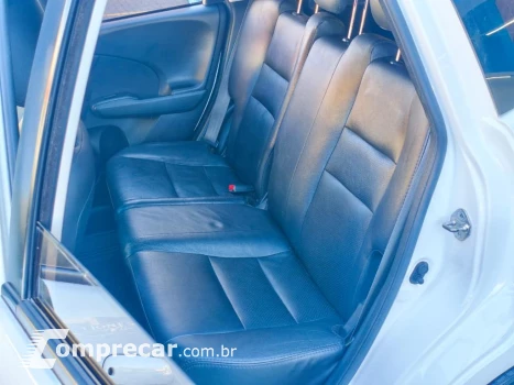 Fit LX 1.4/ 1.4 Flex 8V/16V 5p Aut.
