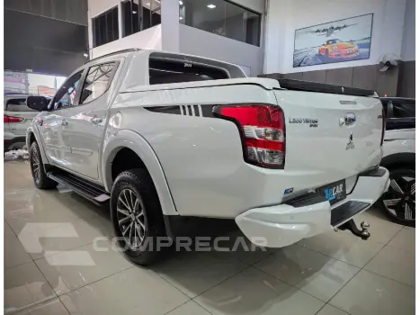 L200 TRITON  2.4 16V TURBO DIESEL SPORT HPE-S CD 4P 4X4 AUTO