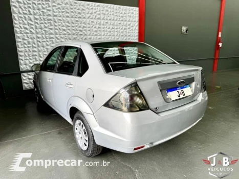 FIESTA 1.0 Rocam SE Sedan 8V