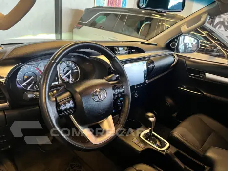Hilux Caminhonete 2.8 16V SRX LIMITED 4X4 TURBO DIESEL CABIN