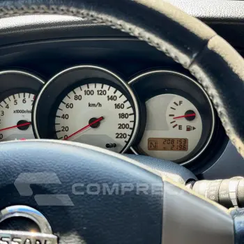 LIVINA 1.8 SL X-gear 16V