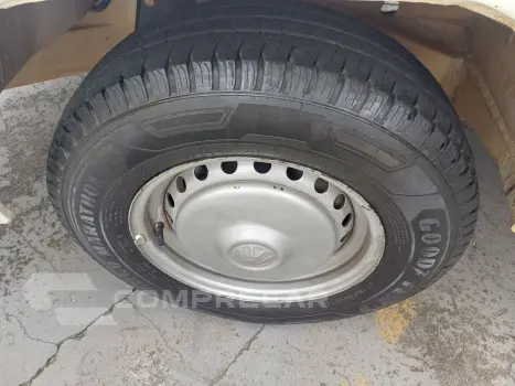 Kombi 1.4 FLEX STD 9 LUGARES