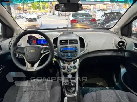 SONIC HATCH - 1.6 LTZ 16V 4P MANUAL