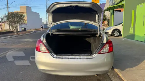 Versa Sedan 1.6 16V 4P FLEX SL