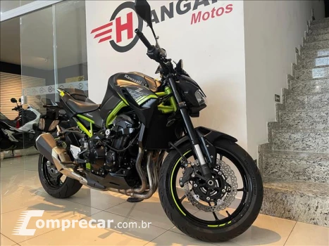 Z900