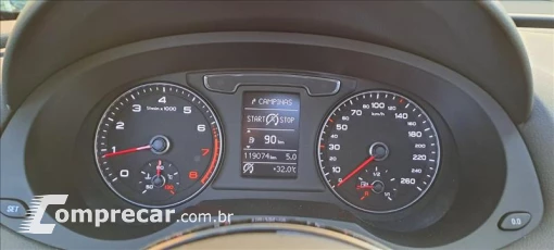 Audi Q3 1.4 TFSI Ambiente S Tronic 4 portas