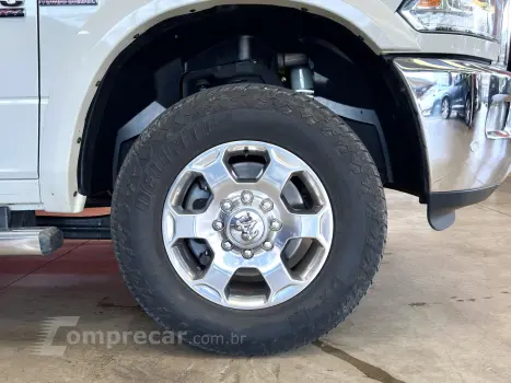 2500 6.7 LARAMIE 4X4 CD I6 TURBO DIESEL 4P AUTOMÁTICO