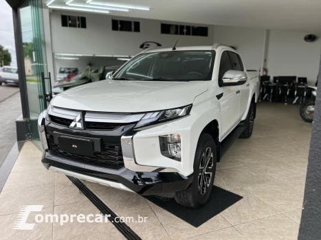 Mitsubishi L200 TRITON 2.4 16V TURBO DIESEL SPORT HPE-S CD 4P 4X4 AUTOM 4 portas
