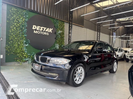 BMW 118iA 2.0 16V 136cv 5p 4 portas