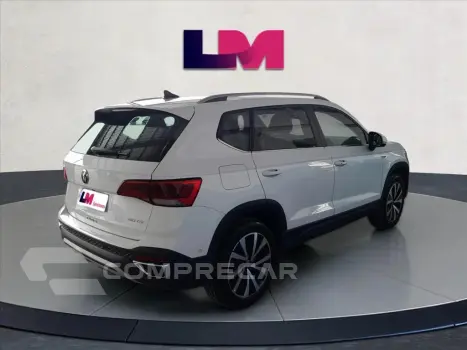 TAOS 1.4 250 TSI TOTAL FLEX HIGHLINE AUTOMÁTICO