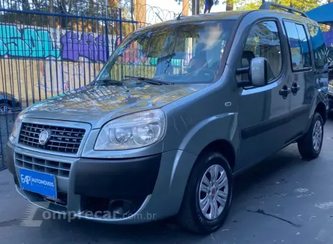 Fiat Doblo 1.8 16V 4P FLEX ESSENCE 7 LUGARES 5 portas