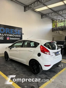 FIESTA 1.6 Titanium Hatch 16V