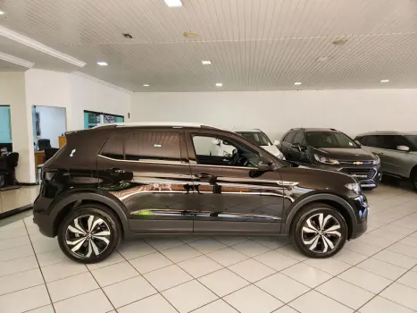 T-Cross 1.4 4P 250 TSI FLEX HIGHLINE AUTOMÁTICO