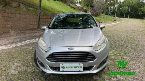 FIESTA 1.6 TITANIUM HATCH 16V FLEX 4P POWERSHIFT