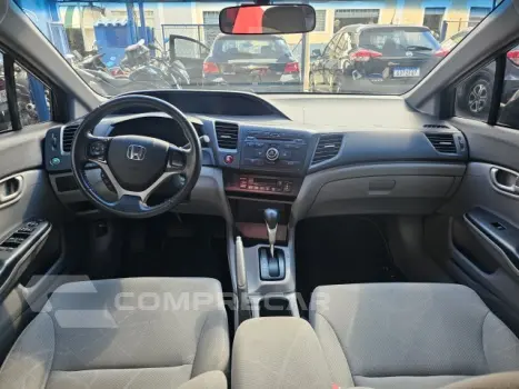 CIVIC - 1.8 LXS 16V 4P AUTOMÁTICO