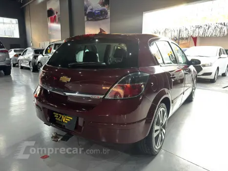 VECTRA 2.0 MPFI GT-X HATCH 8V FLEX 4P AUTOMÁTICO