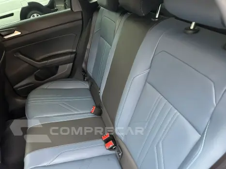 Nivus Highline 1.0 200 TSI Flex Aut.