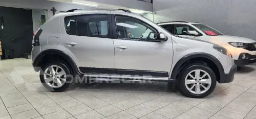 SANDERO STEPWAY Hi-Power 1.6 8V 5p