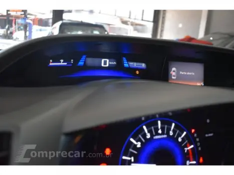 CIVIC - 1.8 EXS 16V 4P AUTOMÁTICO