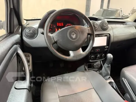 Duster 1.6 16V 4P FLEX DYNAMIQUE