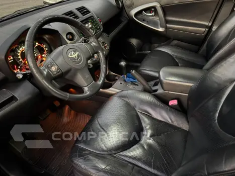 RAV4 2.4 4x4 16V 170cv Aut.