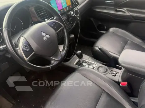 OUTLANDER - 2.0 16V 4P AUTOMÁTICO