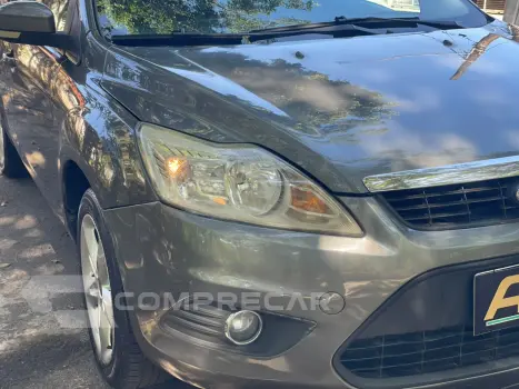 FOCUS 1.6 SE Hatch 16V