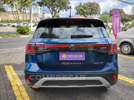 T-CROSS 1.4 250 TSI TOTAL FLEX HIGHLINE AUTOMÁTICO