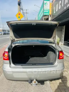 POLO 1.6 MI 8V
