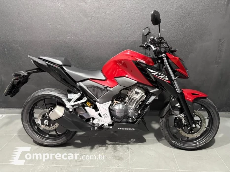 HONDA CB 300 F TWISTER ABS