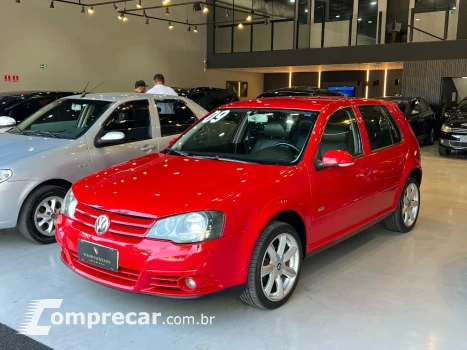 Volkswagen GOLF 1.6 MI TECH 8V FLEX 4P MANUAL 4 portas