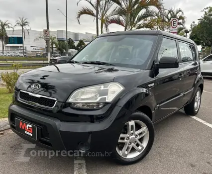 Kia SOUL 1.6 U.111 16V 4 portas