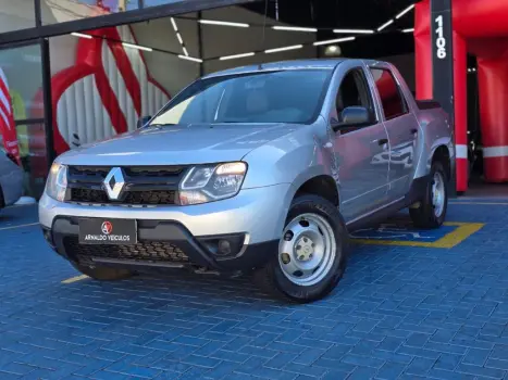 Renault DUSTER OROCH Express 1.6 Flex 16V Mec. 4 portas