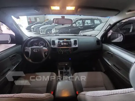 HILUX - 2.7 SR 4X2 CD 16V 4P AUTOMÁTICO