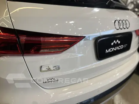 Q3 2.0 40 4P TFSI SPORTBACK PERFORMANCE BLACK QUATTRO TIPTRO