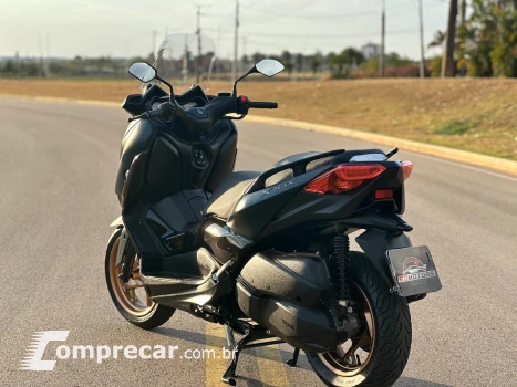 XMAX 250