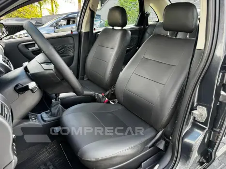 CORSA 1.4 MPFI Premium Sedan 8V