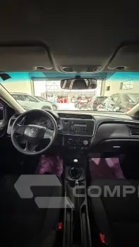 CITY 1.5 DX Sedan 16V