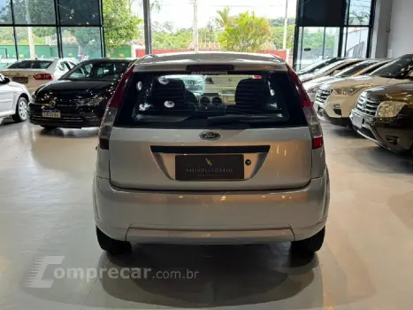 FIESTA 1.0 MPI CLASS HATCH 8V FLEX 4P MANUAL