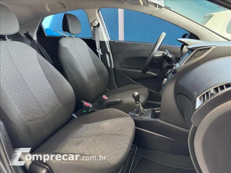 HB20 1.0 Comfort 12V
