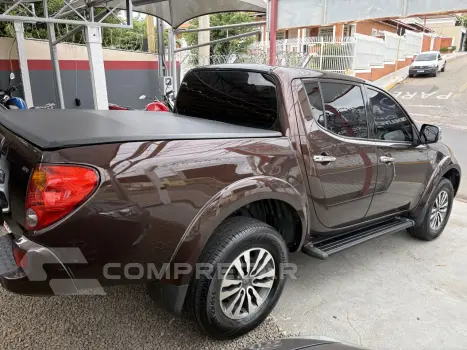 L 200 Triton 3.2 16V HPE 4X4 CABINE DUPLA TURBO DIESEL INTER