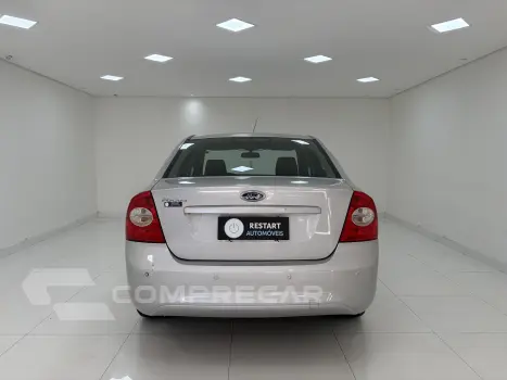 FOCUS 1.6 SE Sedan 16V