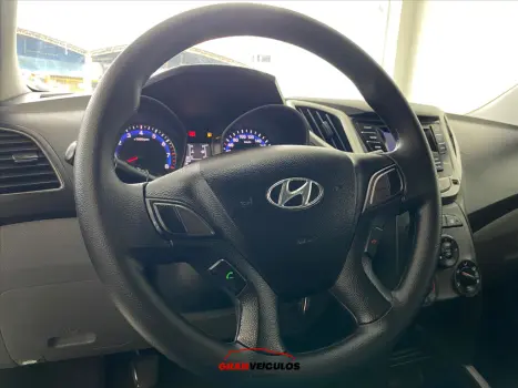 HB20S 1.0 COMFORT PLUS 12V FLEX 4P MANUAL