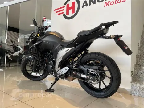 FZ25 FAZER