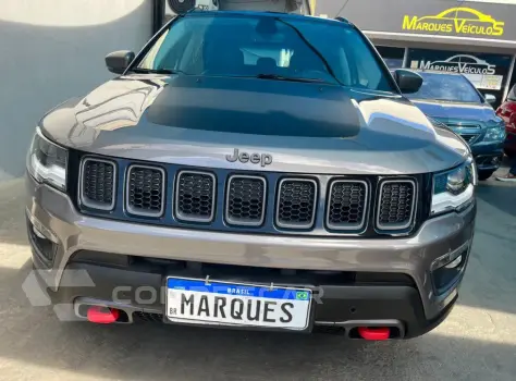 COMPASS 2.0 16V Trailhawk 4X4